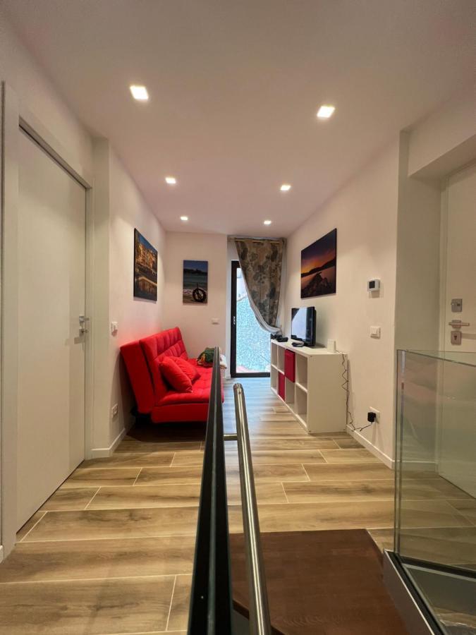 Very Nice Flat In לריצ'י מראה חיצוני תמונה